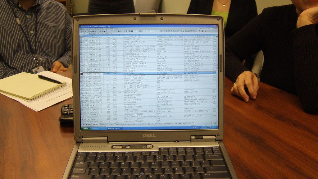 Fichier revendeurs IT : les données à exiger d’une base fiable, et comment les vérifier